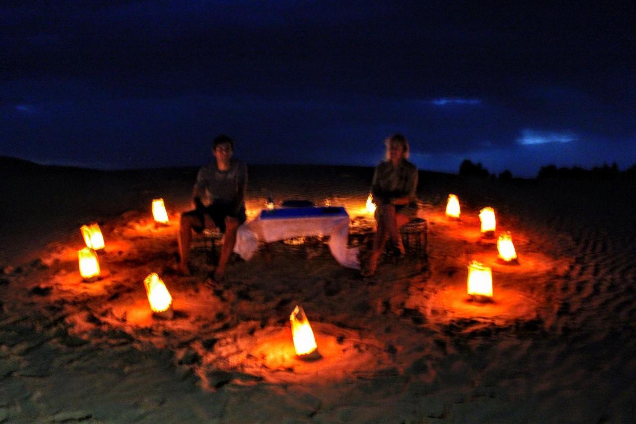 Hotel Luxury Camp Camelhouse Merzouga Esterno foto